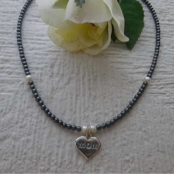 Mother’s Day Necklace - Picture 2 of 5